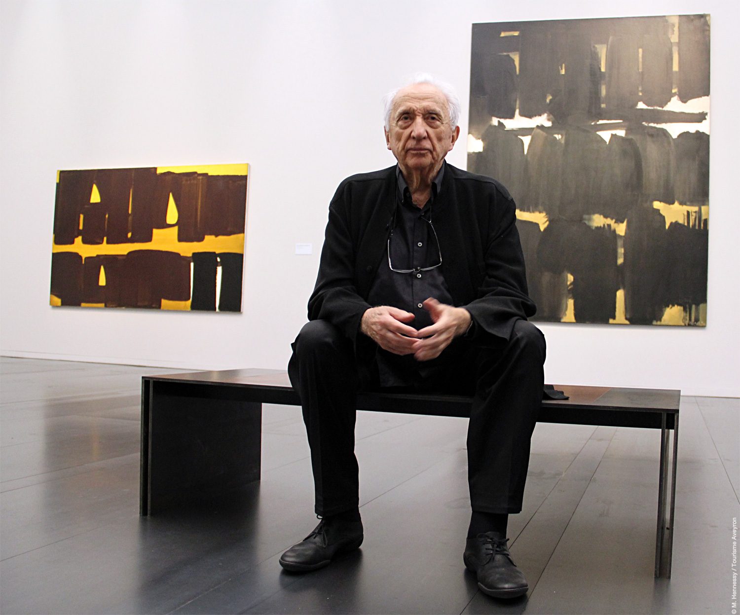 Depuis son inauguration en mai 2014, le musée Pierre Soulages brille par sa fréquentation record. Une réussite aux antipodes des espérances, et à l'opposée de la tendance globale. Avec l'exposition Picasso jusqu'au 25 septembre, le site aux cinq parallélépipèdes du maître de l'outre-noir est digne d'un site d'une grande métropole.